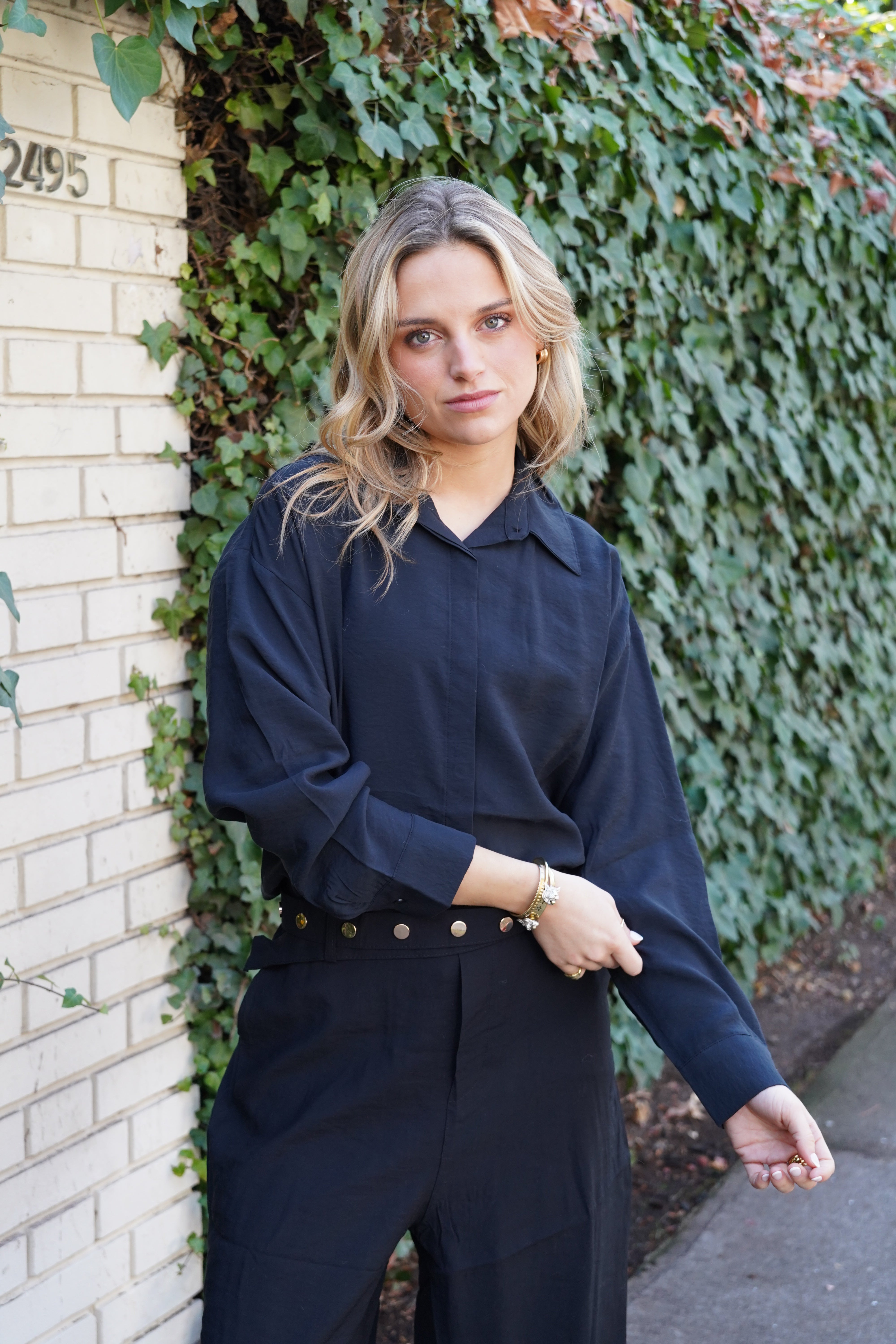 Blusa de modal lisa camisera manga larga negro