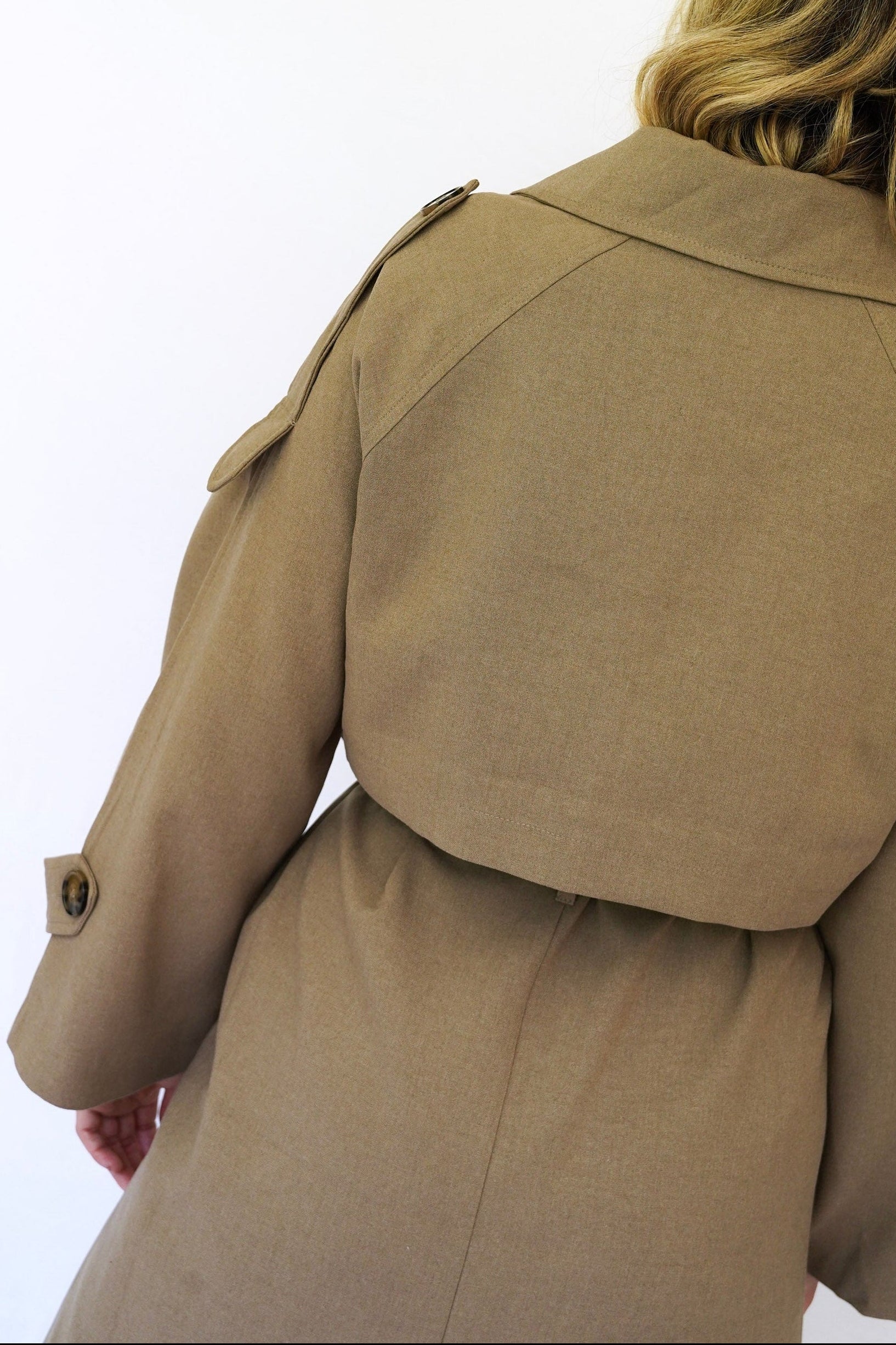 Abrigo trench beige
