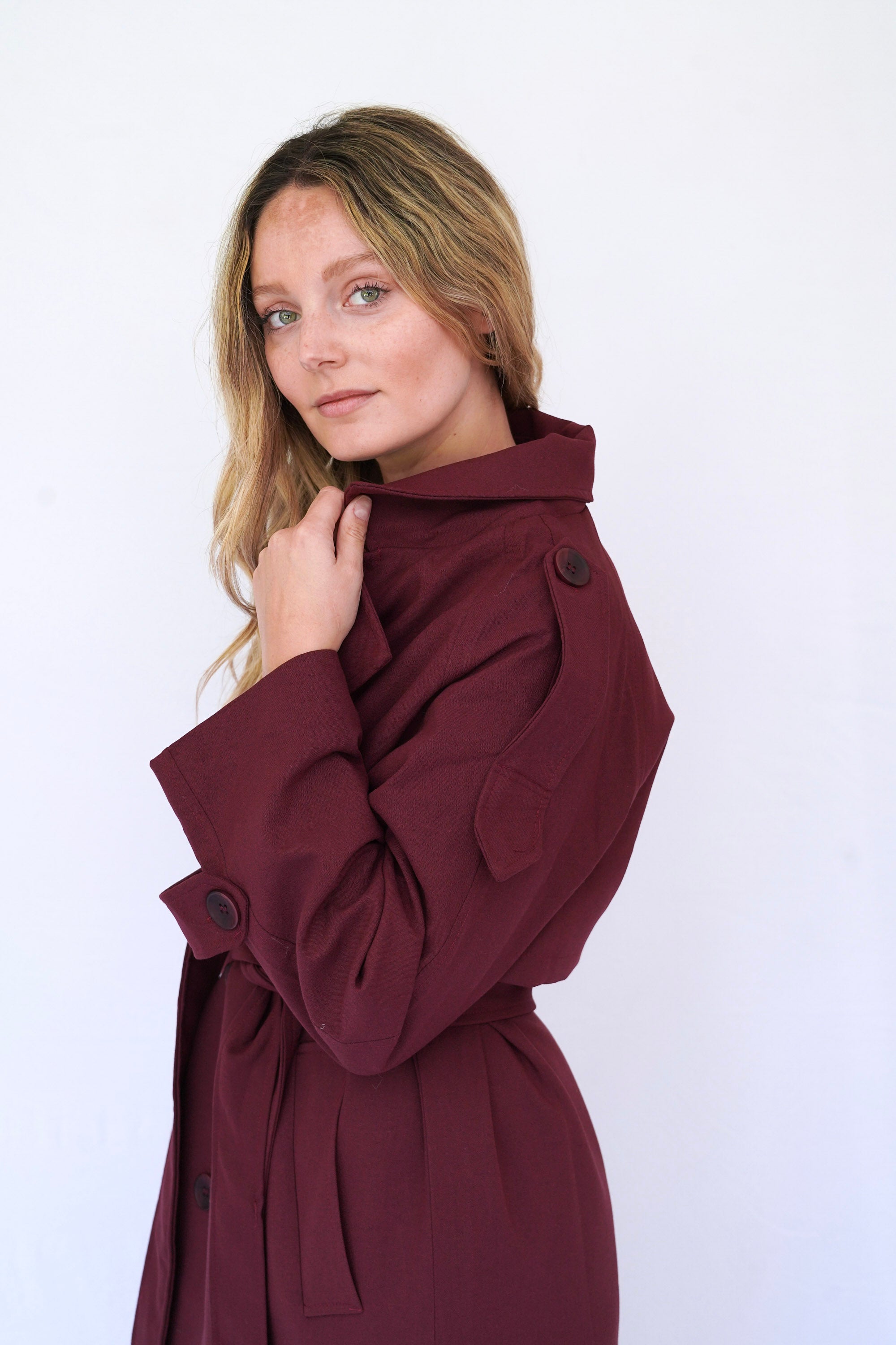 Abrigo trench burgundy