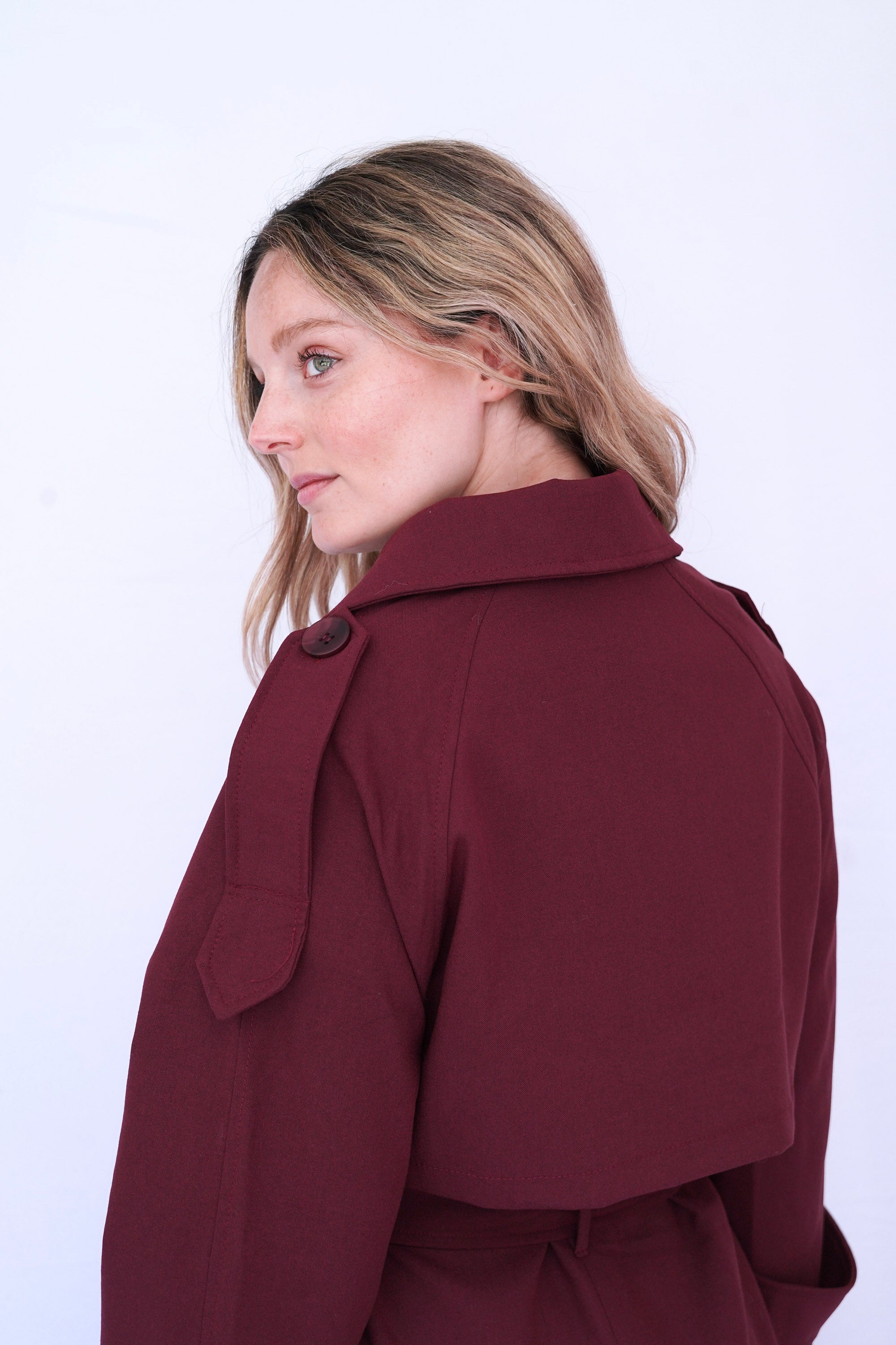 Abrigo trench burgundy