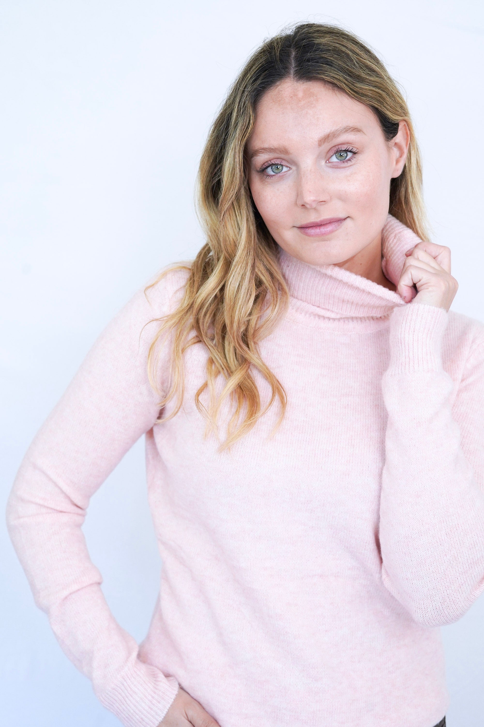 Chaleco lana turtleneck rosado baby