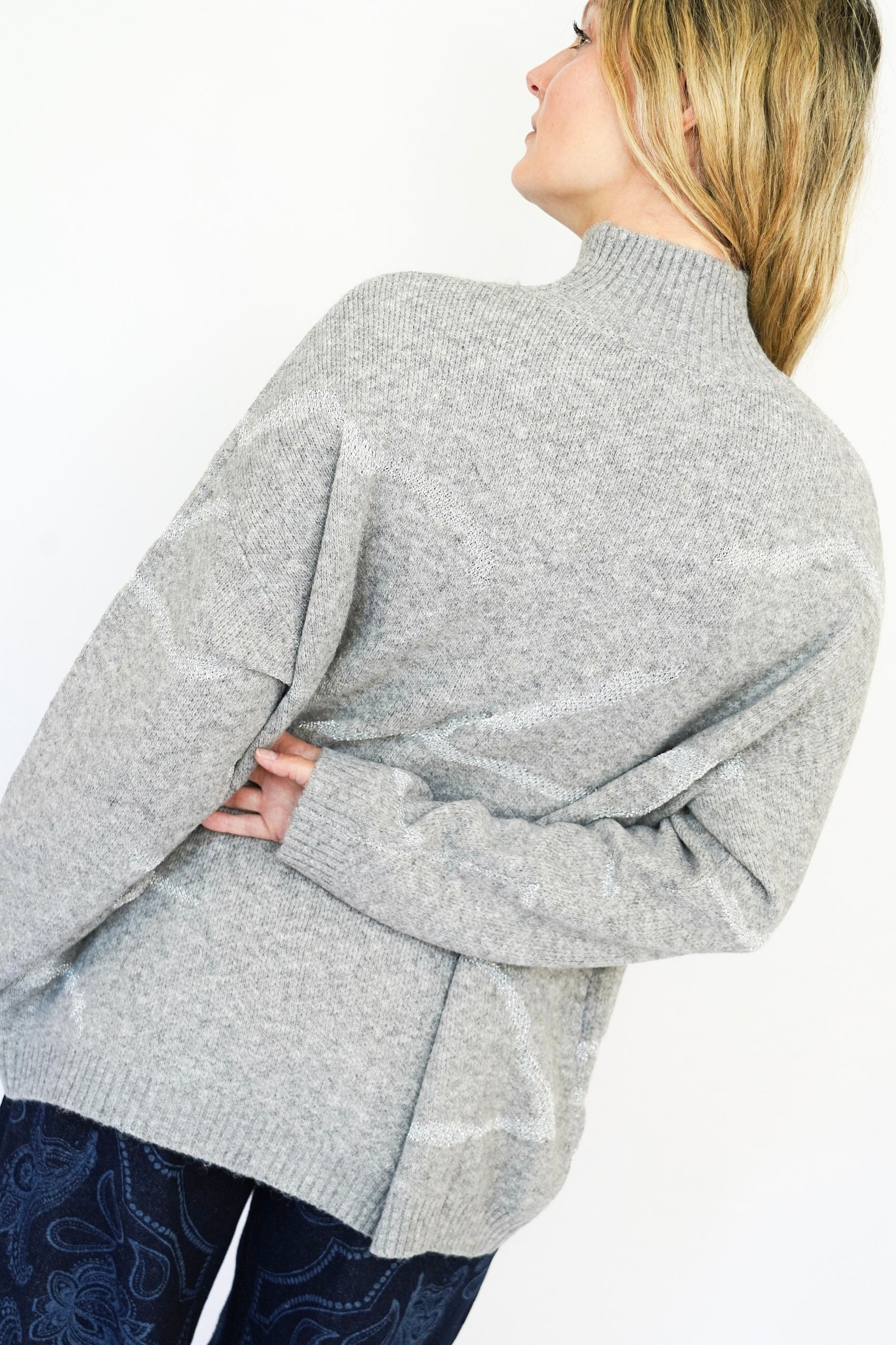 Chaleco cashmere detalles lurex gris
