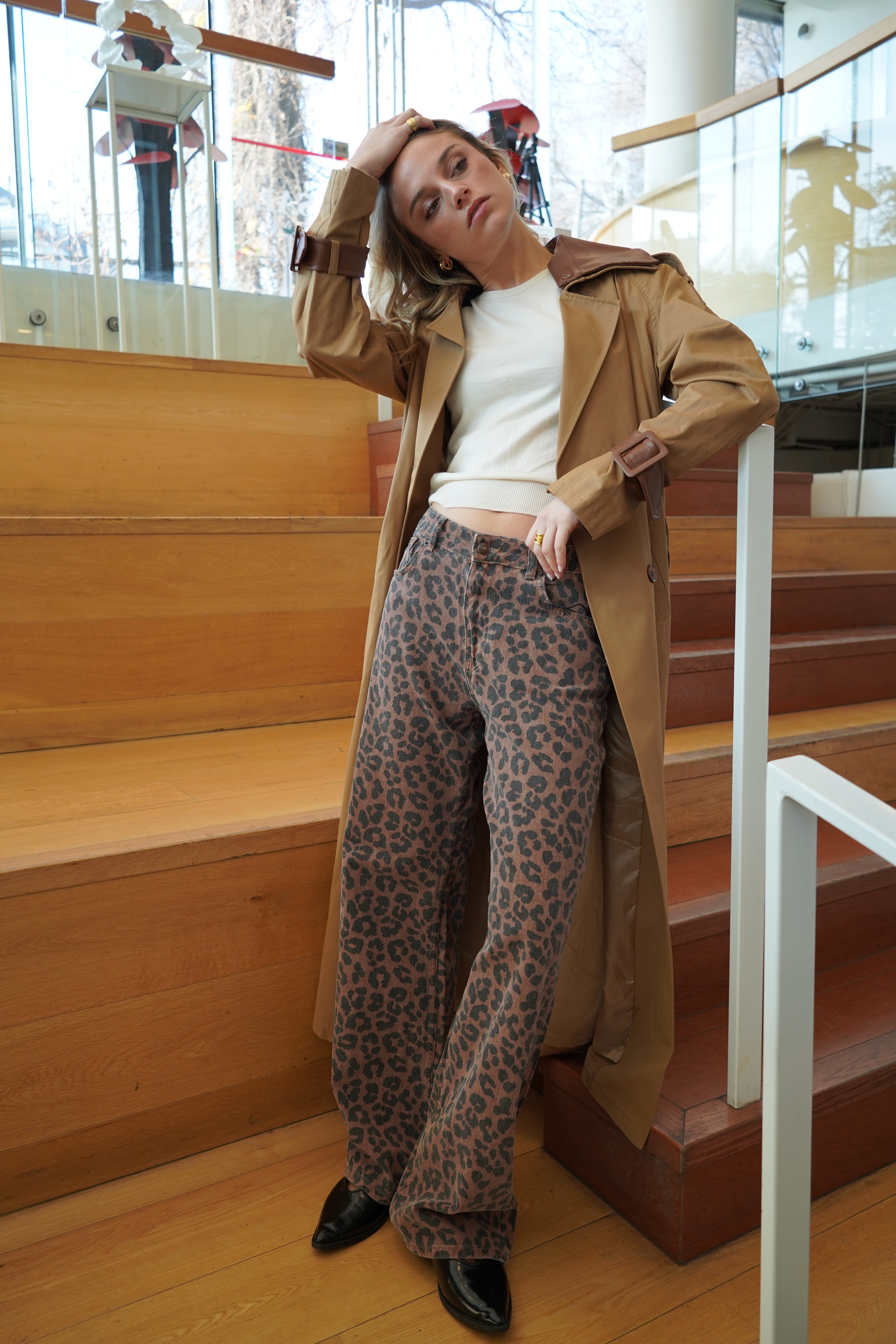 Pantalón jean recto animal print