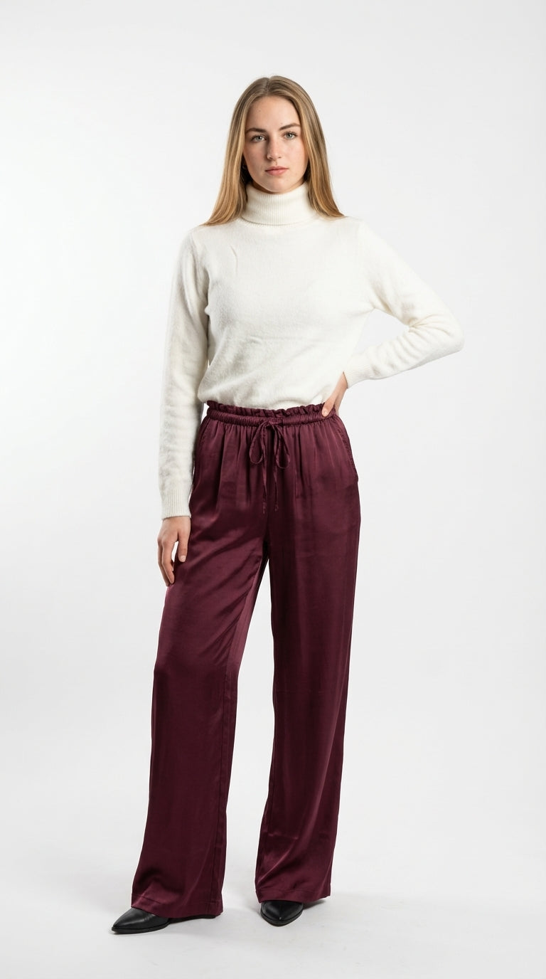 Pantalón burdeo viscosa seda cintura elasticada con amarrita bota recta